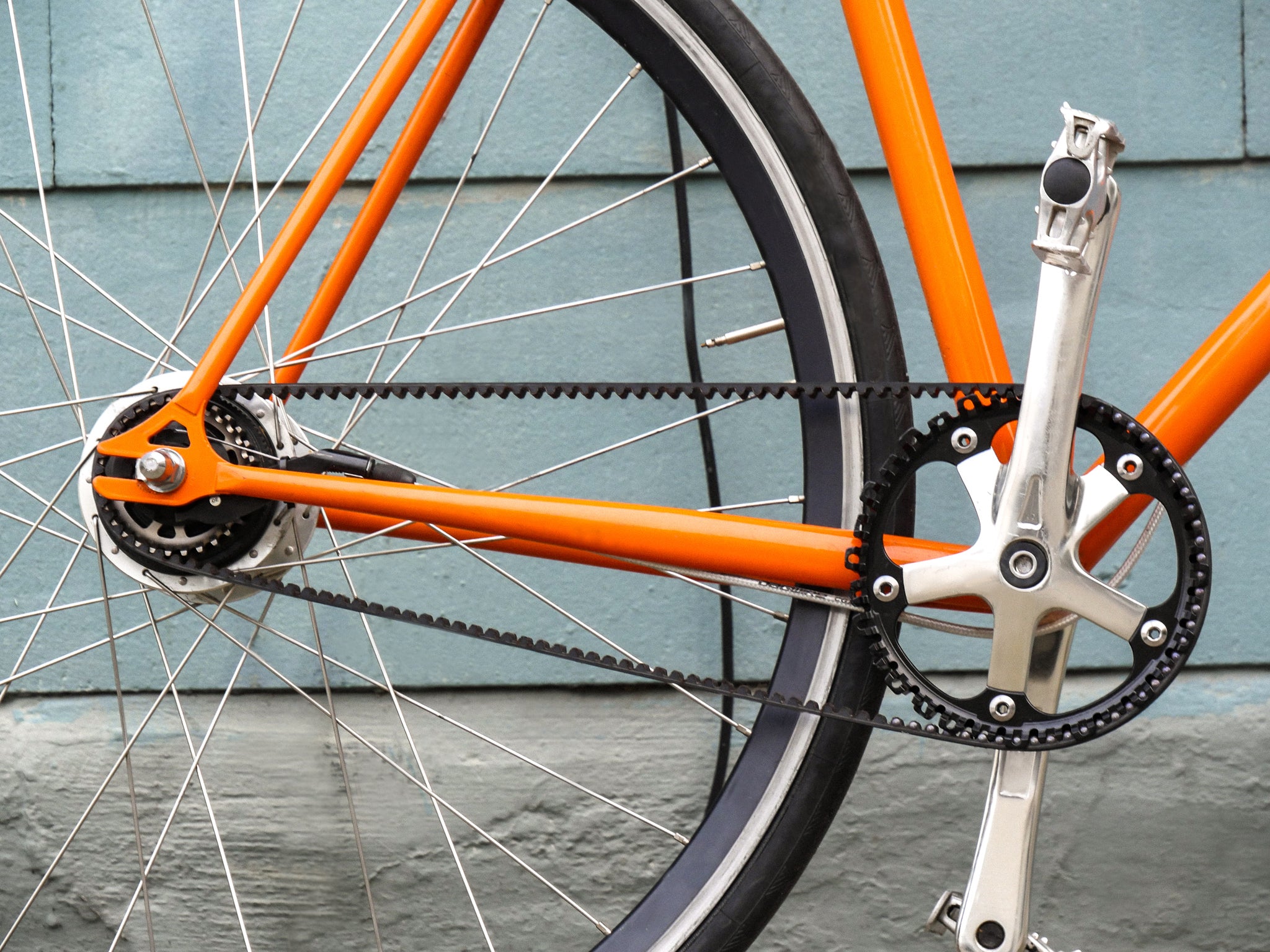 Belt drive fixed online gear